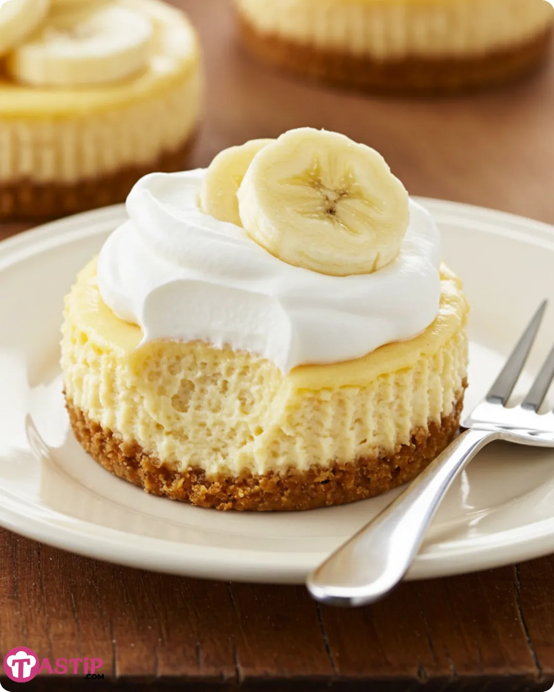 Mini banana pudding cheesecakes served on a plate